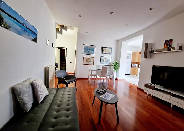 La Casa In Centro Апартаменты *